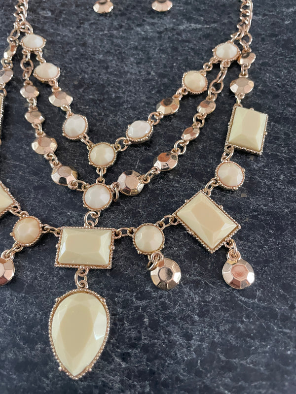 Cream & Gold Dangle Statement Necklace — 17 Inch