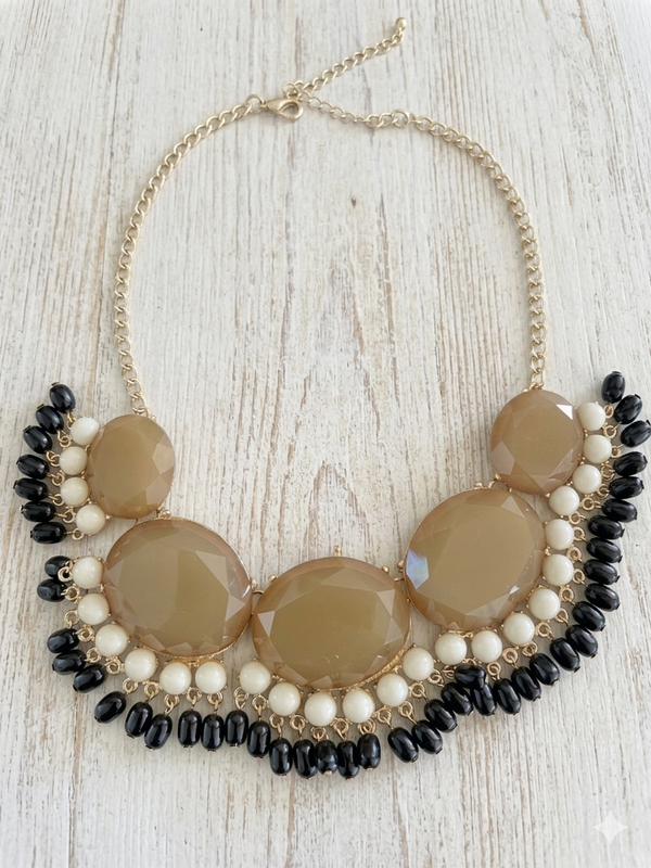 Bubble Sand & Black Beads Statement Necklace