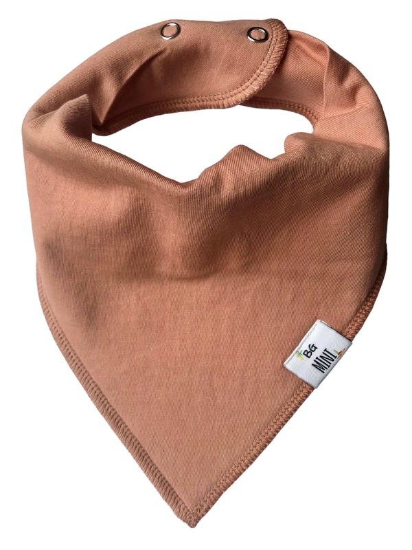 BG mini neutral terra  bandana bib bavoir de cotton organique de couleur ocre